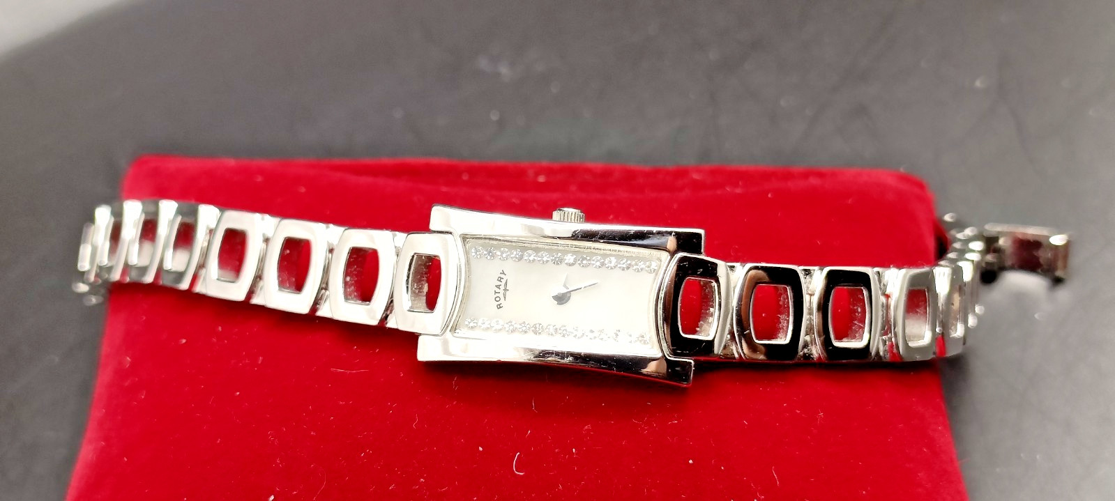 ROTARY Ladies Dainty Stainless Steel Rectangular Face Dress Watch VGC/Working