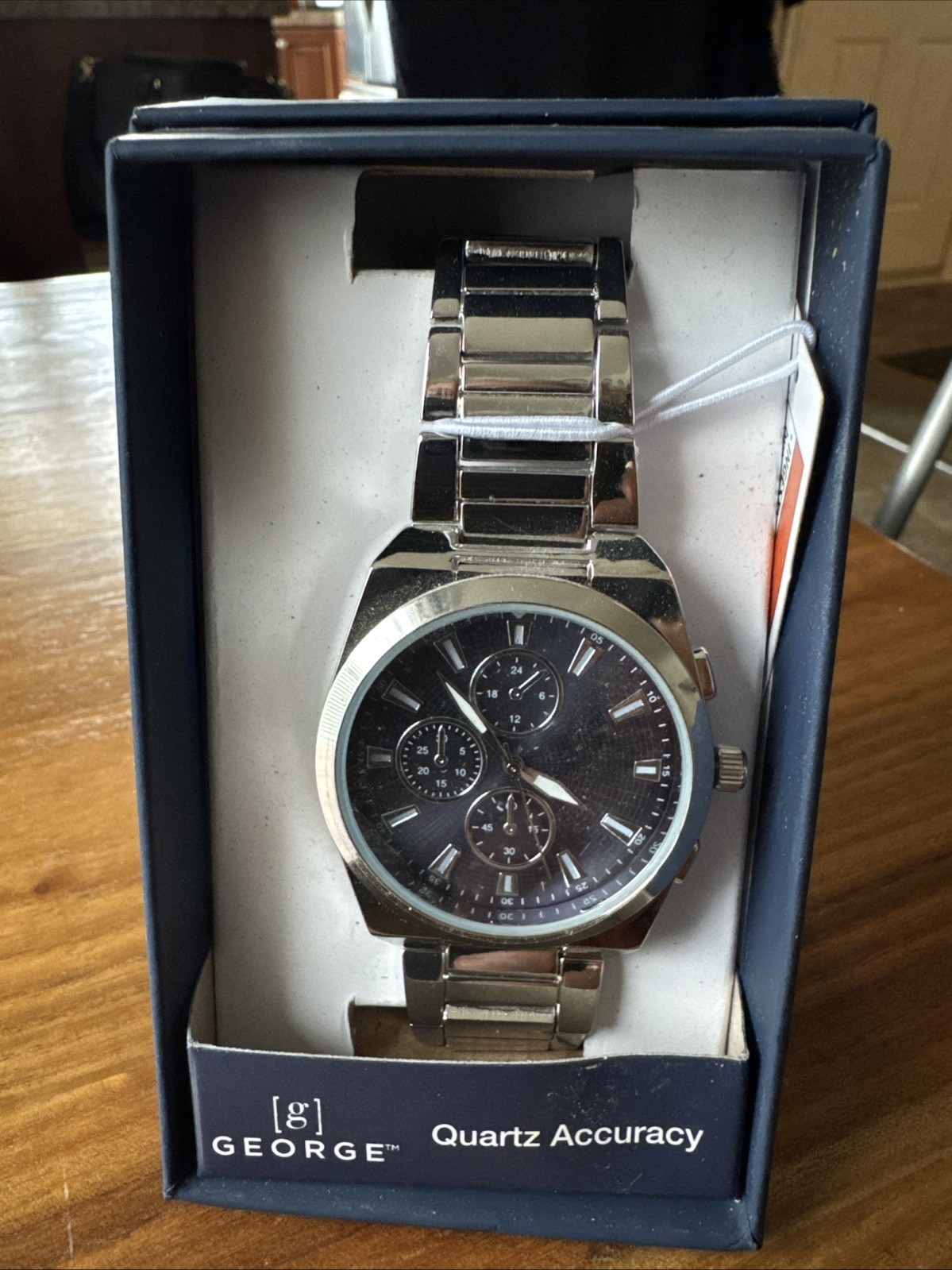 GEORGE QUARTZ ACCURACY Men’s Wristwatch With Papers And 1 Year Warranty