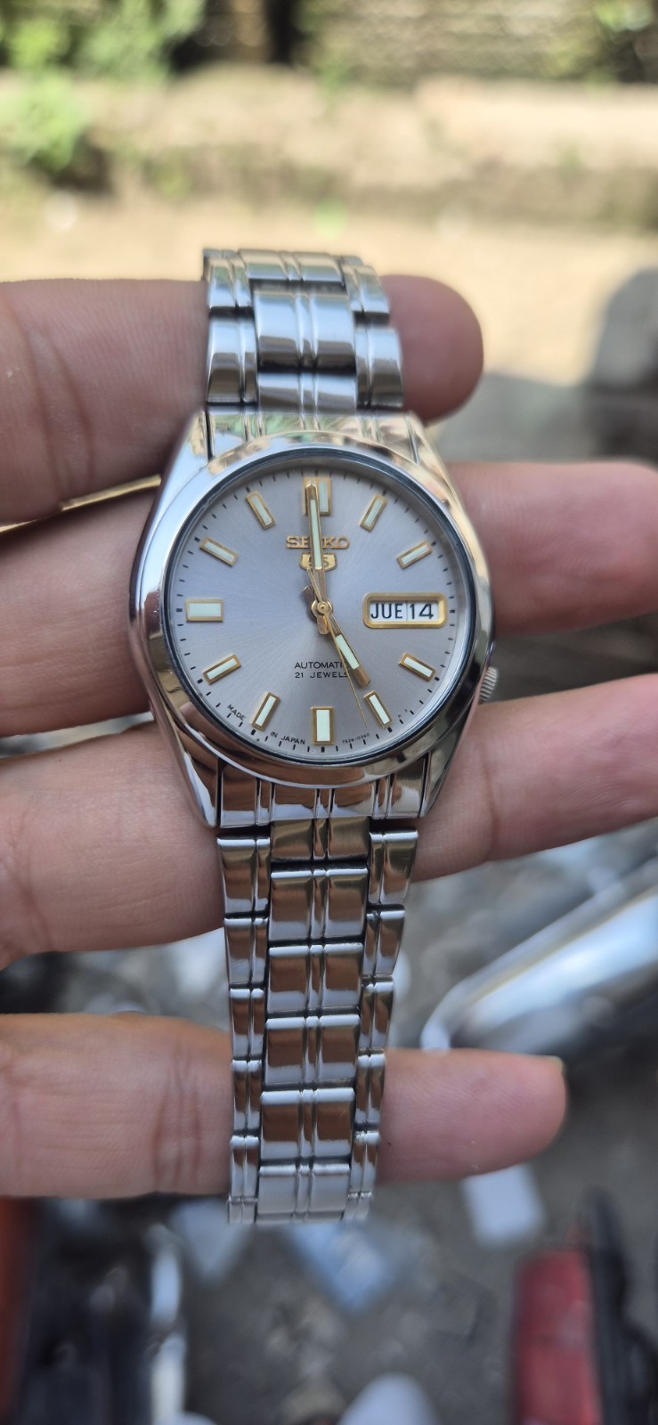 Seiko 5 Automatic Glass Back