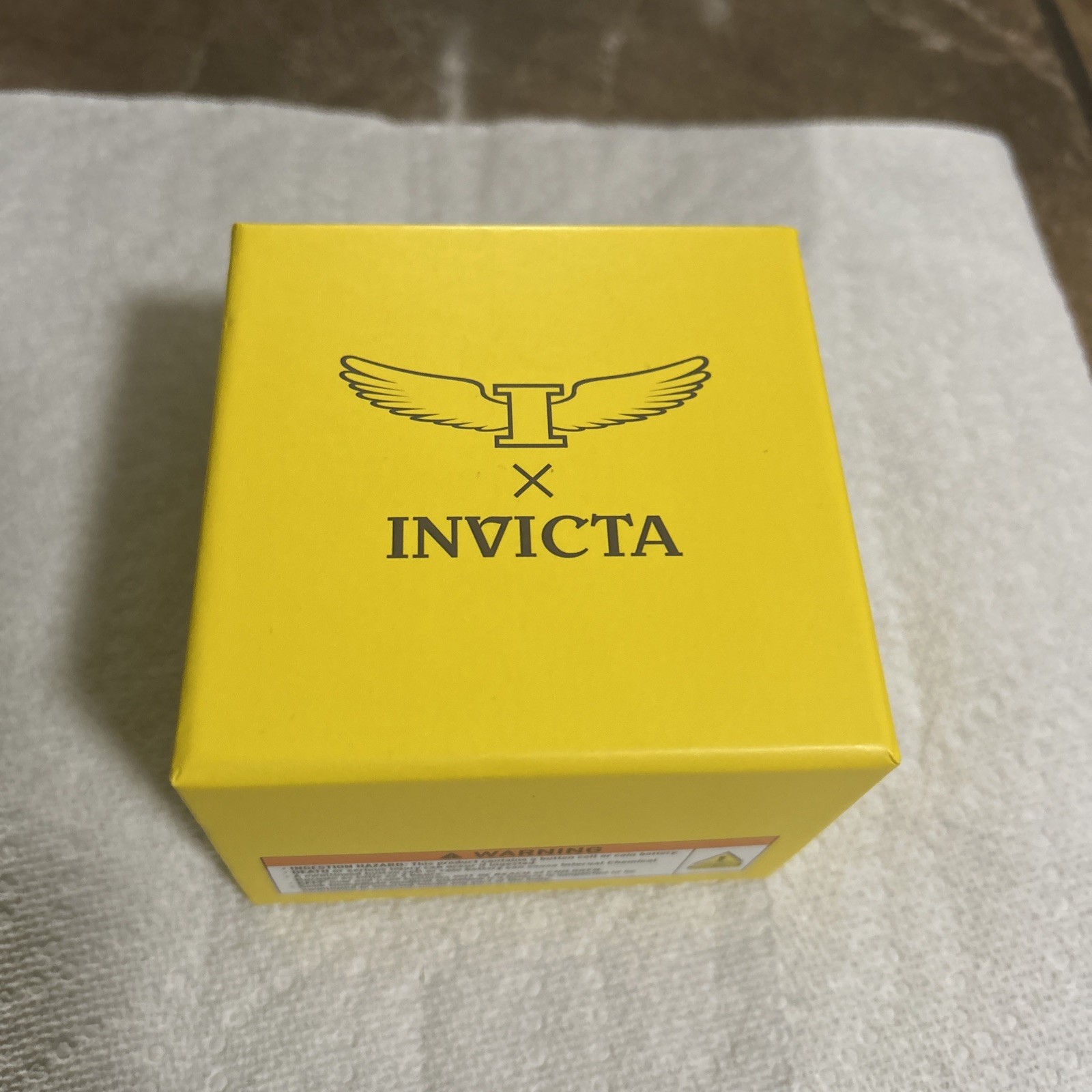 Invicta Specialty 69037 Men’s Watch 42mm Two-Tone Black Dial Quartz New In Box