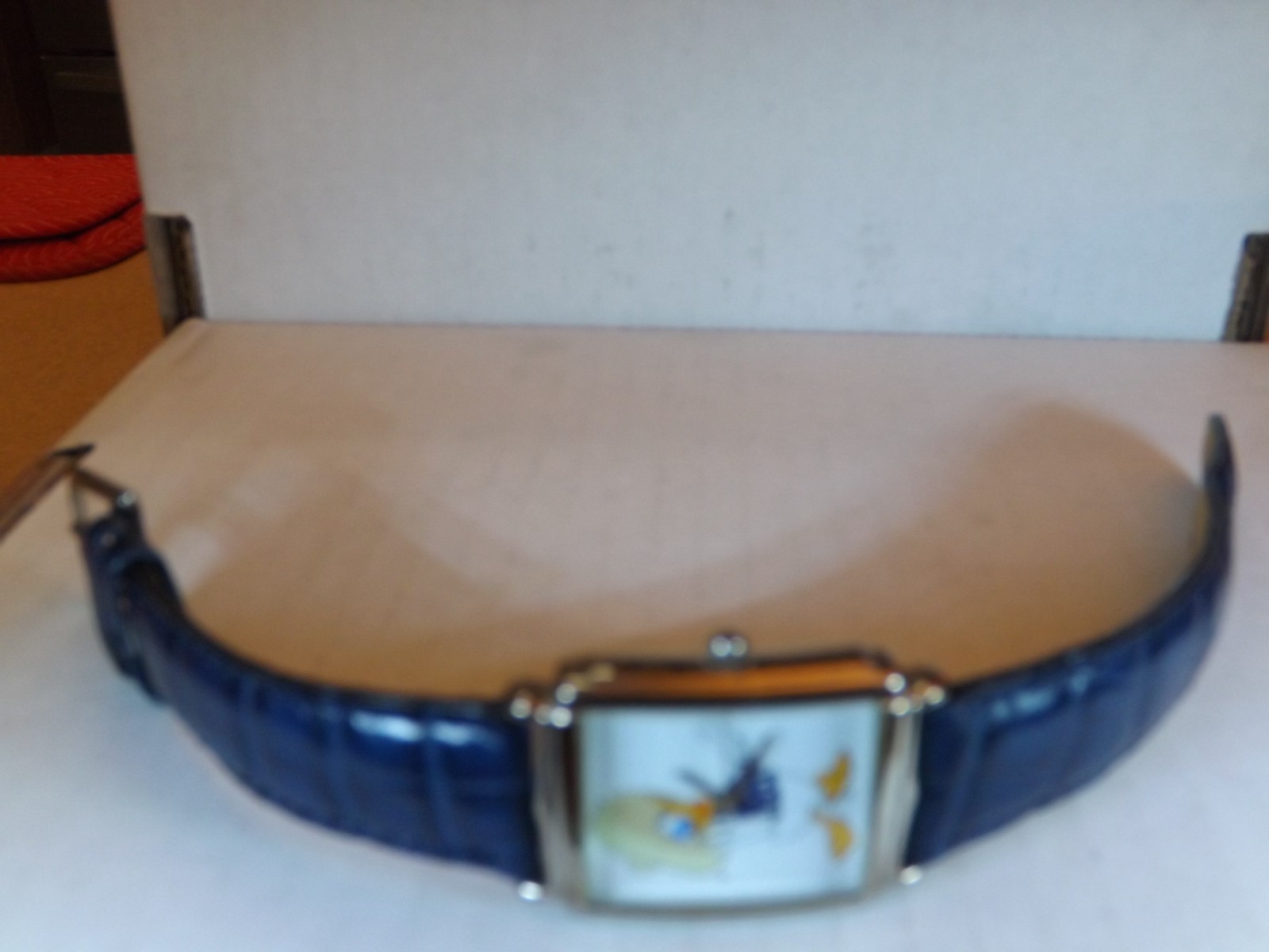 Mens Disney Donald Duck Watch – (Sombrero)-(Silver-tone Bezel)-Retired-VHTF-New
