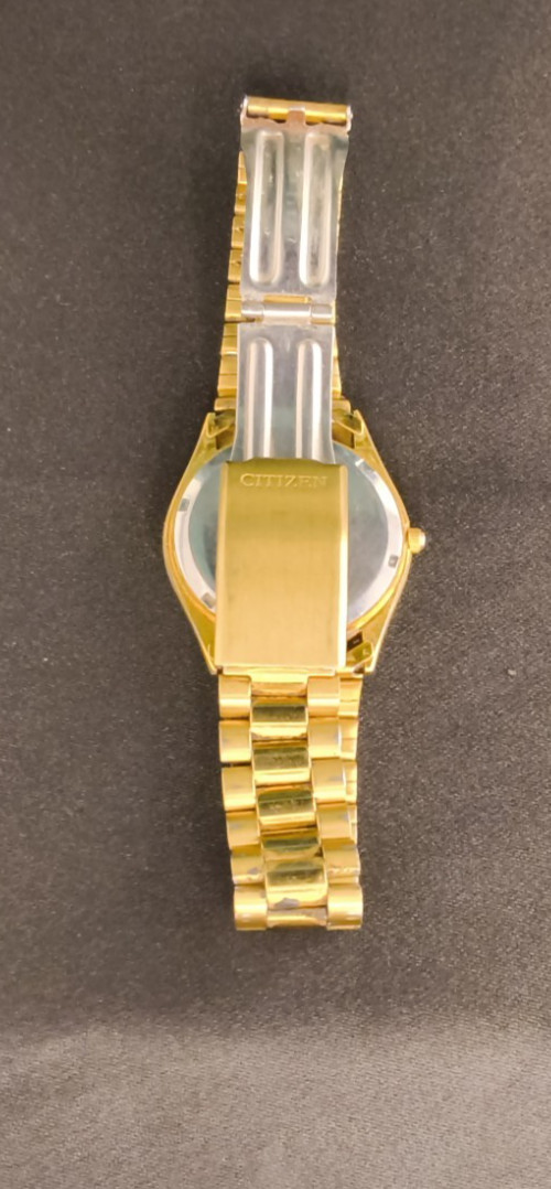 Vintage Citizen Presidential Watch Gold Tone Round Black Face Date #W5144