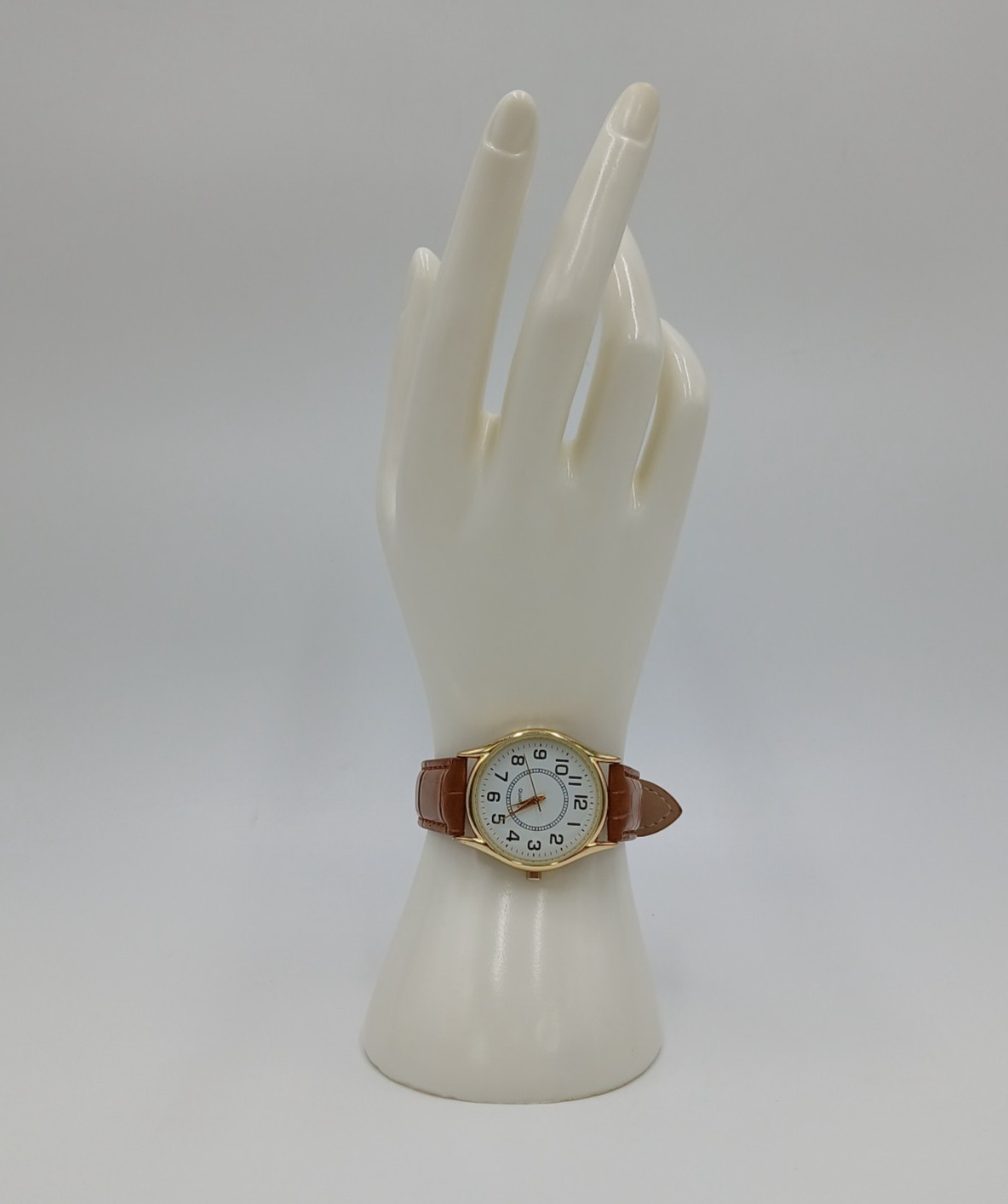 Quartz Watch Unisex Gold Tone Brown Faux Croc Skin upto 8.5in Seconds Hand Japan