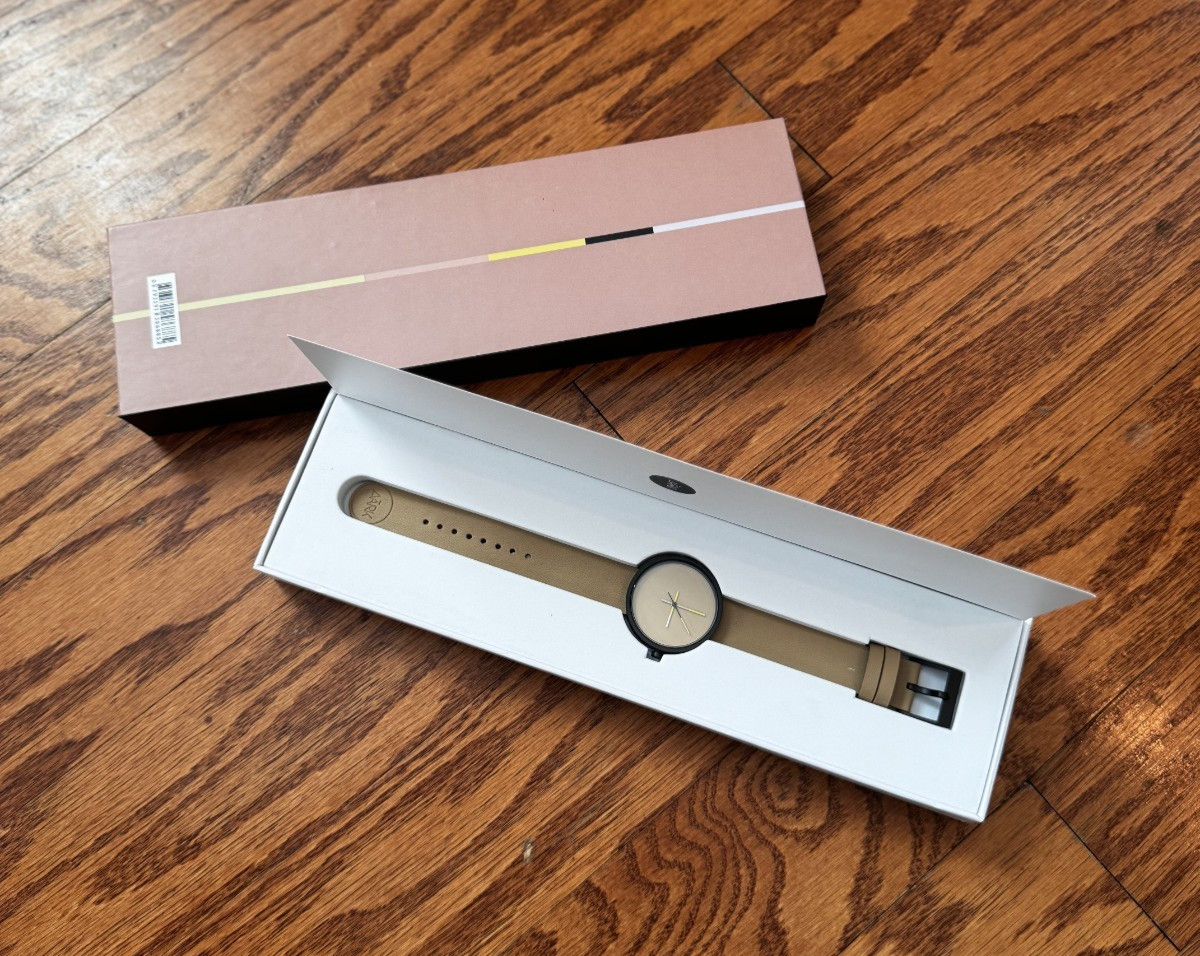 Aark Accent Watch – Sand – New in Box