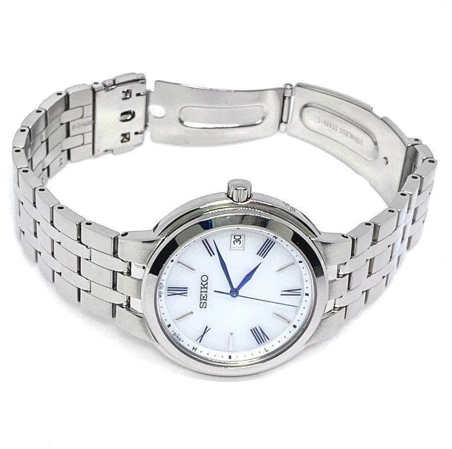 SEIKO Radio Solar Men s Wristwatch JIS Class 1 Magnetic Resistance White Dial Bl