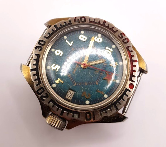 LEGENDARY RUSSIAN VINTAGE MENS WATCH VOSTOK KOMANDIRSKIYe MECHANICAL WORKING RAR