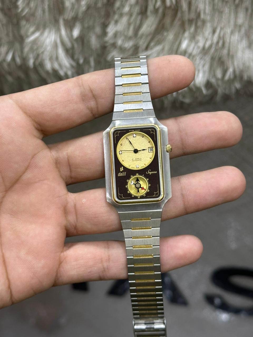 Rare Dalil Supra Automatic 21 Jewels Golden Dial Swiss Made Watch For Mens