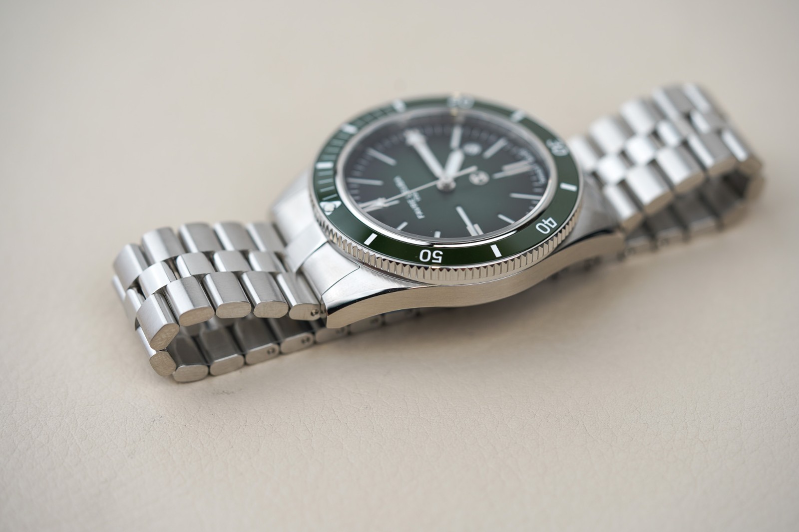 Favre Leuba Deep Raider Renaissance Green Dial 00.20308.101.03.200 Men’s Watch