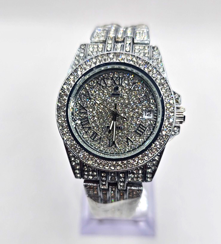 Iced Out Silver Tone Analog Wristwatch Pavé Dial 12-Hour Metal Bracelet