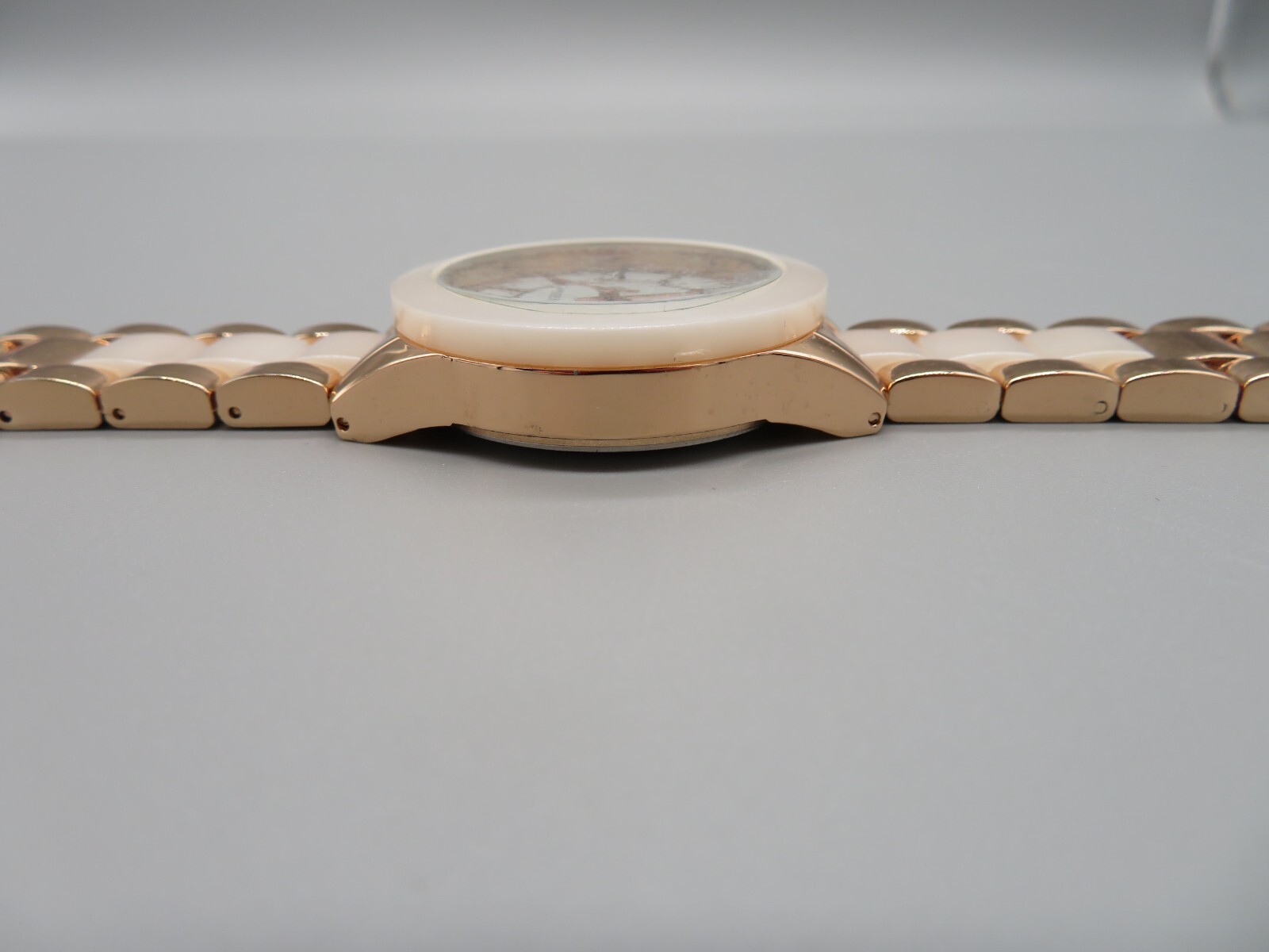 Kim Rogers Women’s Rose Gold & Pink Analog Wrist Watch New Battery Runs