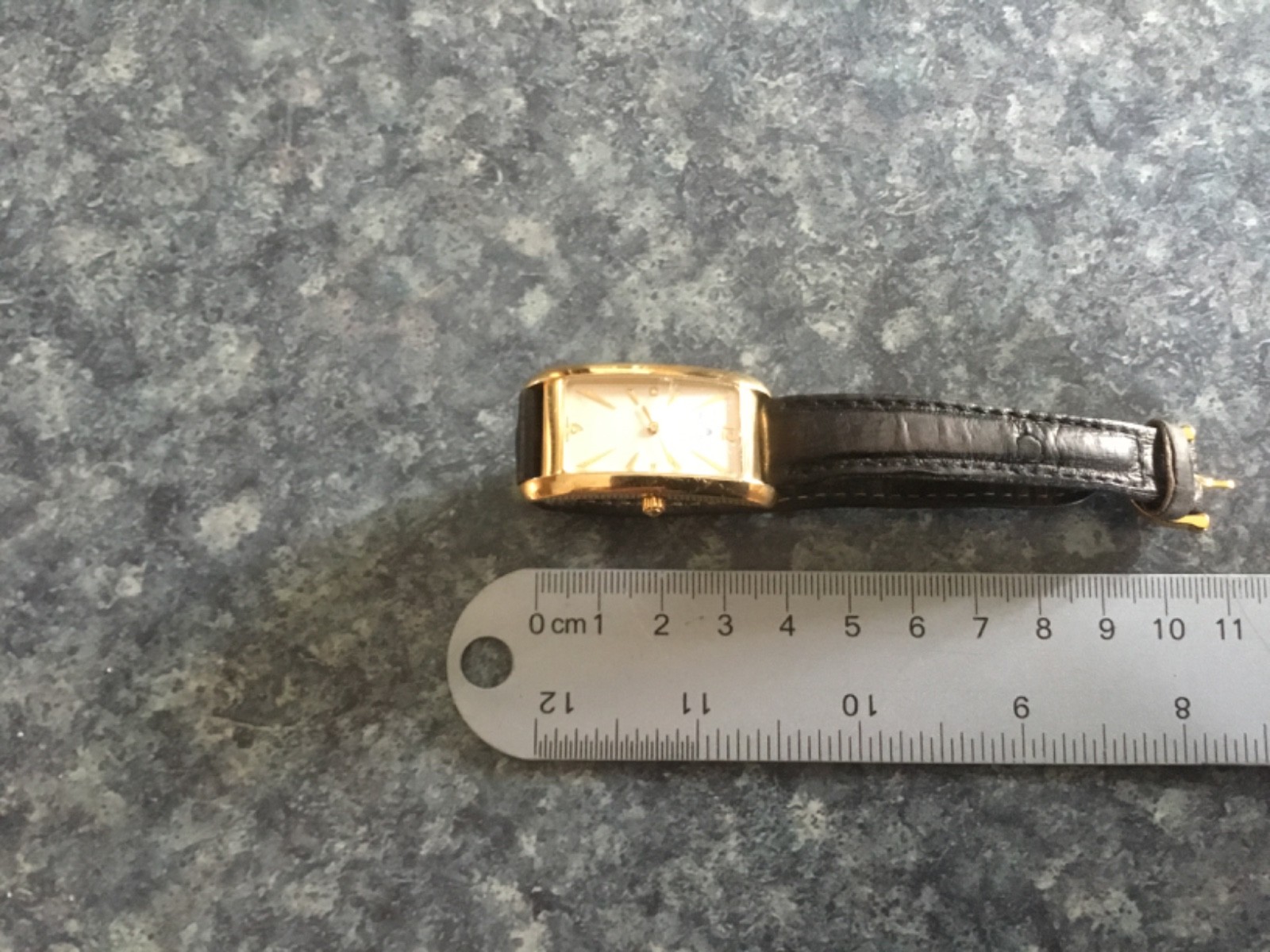 MAURICE LACROIX TANK CURVED GOLD PLATED WATCH, CRACKED CRYSTAL, RUNS