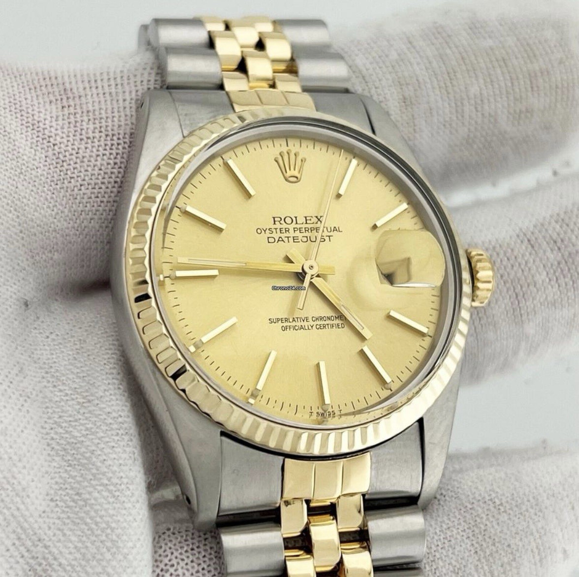 Rolex Datejust 36mm 16013 Champagne Dial 18k Yellow Gold Stainless Steel