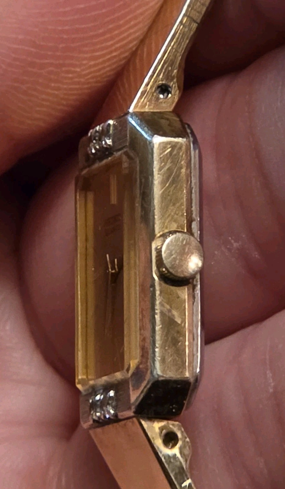 Vtg SEIKO Womens 2E20-5099 Diamond Bezel Gold Dial 14mm Quartz Watch, 7 1/4″