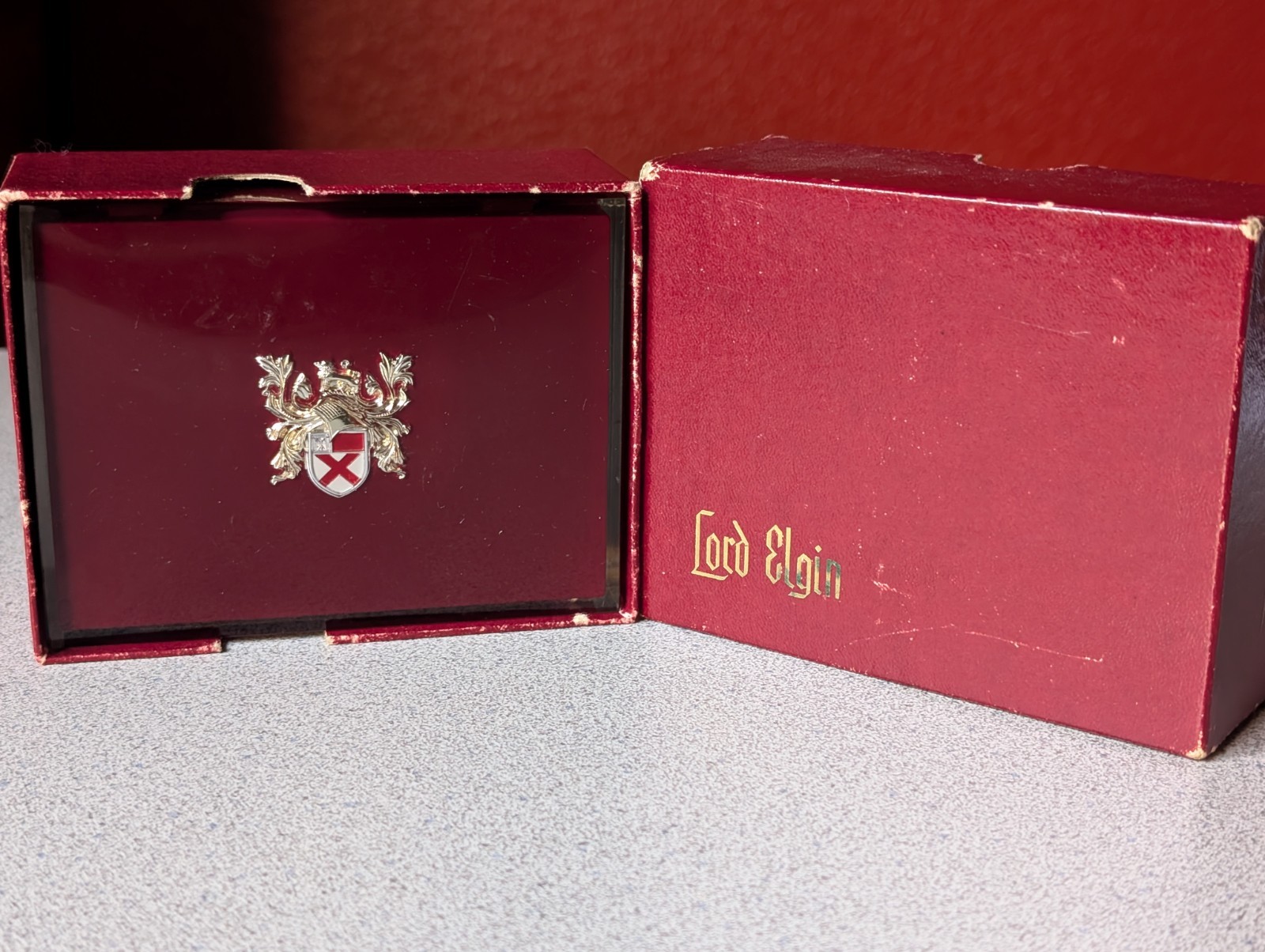 DEFECTIVE c1950 UNIQUE 23J ELGIN FUTURA MYSTERY DIAL WATCHINOUT BOX PAPE G3D