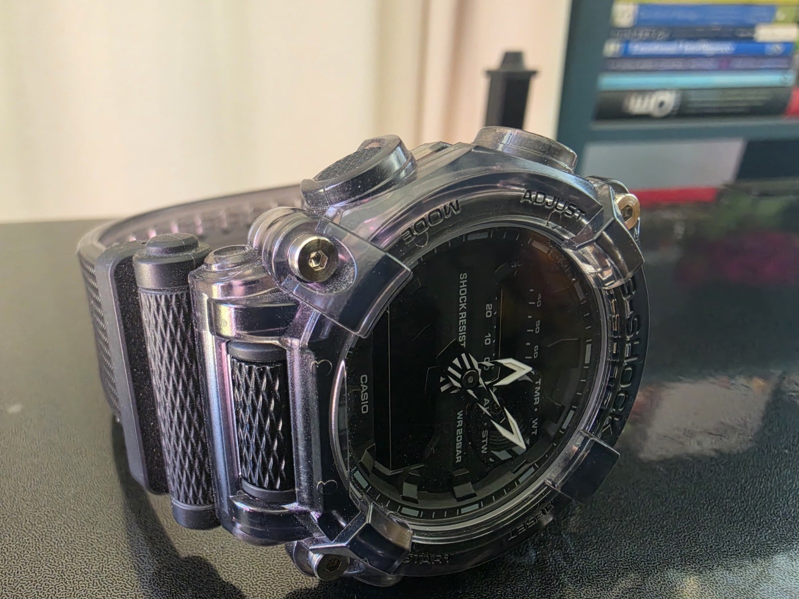 Casio G-SHOCK Men’s Analog-Digital Quartz Watch 200m Alarm Date Black/Gray