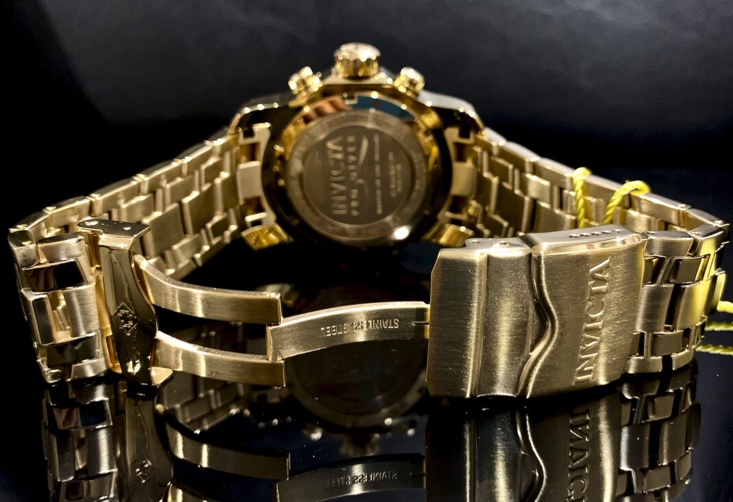 Invicta Mens Pro Diver Scuba Chronograph Green Dial 18Kt Gold Plated Watch 0075
