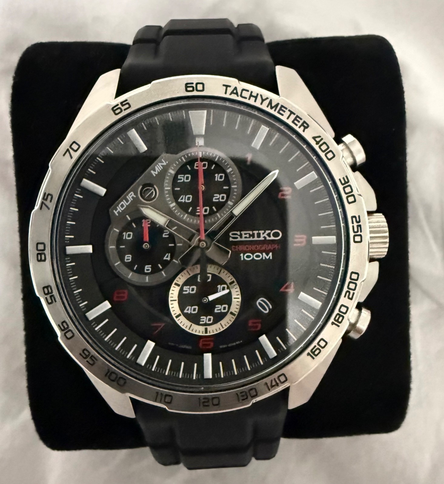 Seiko Chronograph (8T67-00H0) Excellent Condition