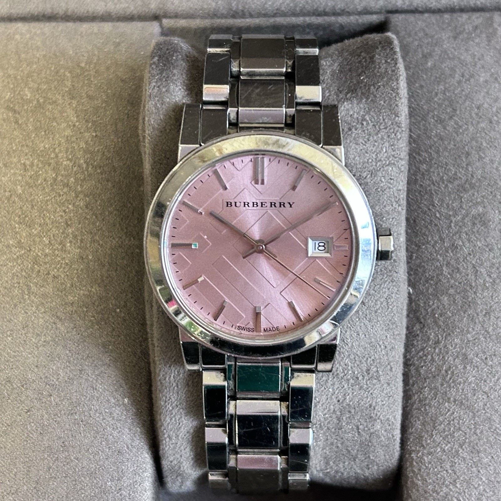 Burberry Pink Dial Silver Watch In Original Box Date Indicator Baton Indexes