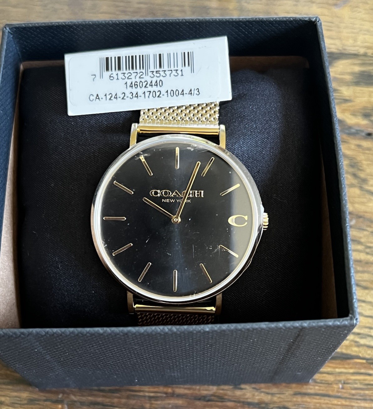Authentic Coach Charles New York Analog Quartz Women Adult Watch Golden Gold