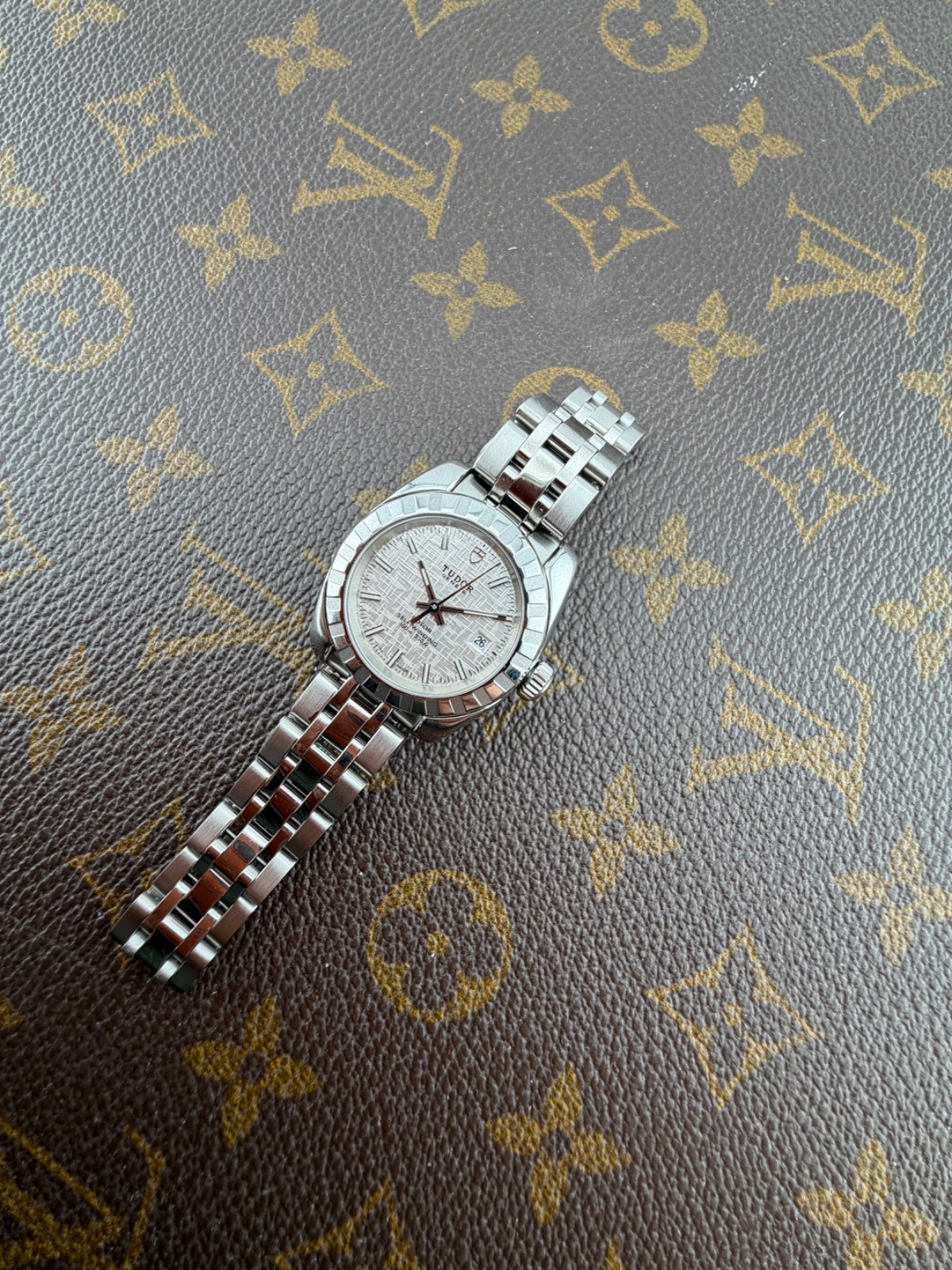 Tudor Classic Tapestry Dial Automatic Caliber 2671 Swiss Made