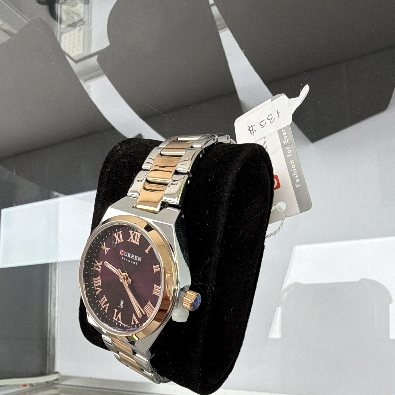 Curren Blanche Men’s Quartz Two-Tone Bracelet Wristwatch Burgundy Roman Date