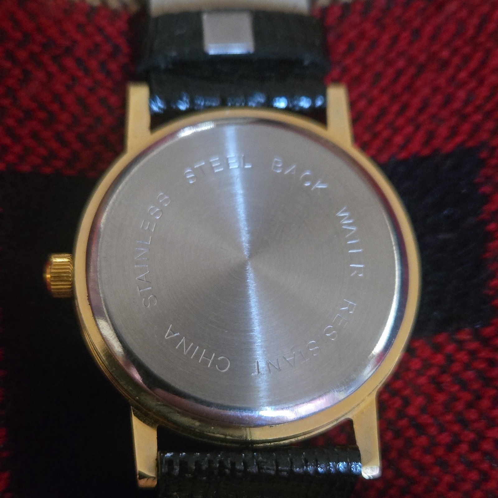 Venezio Quartz Analog Wristwatch White Dial Gold-Tone SS Case Black Leather