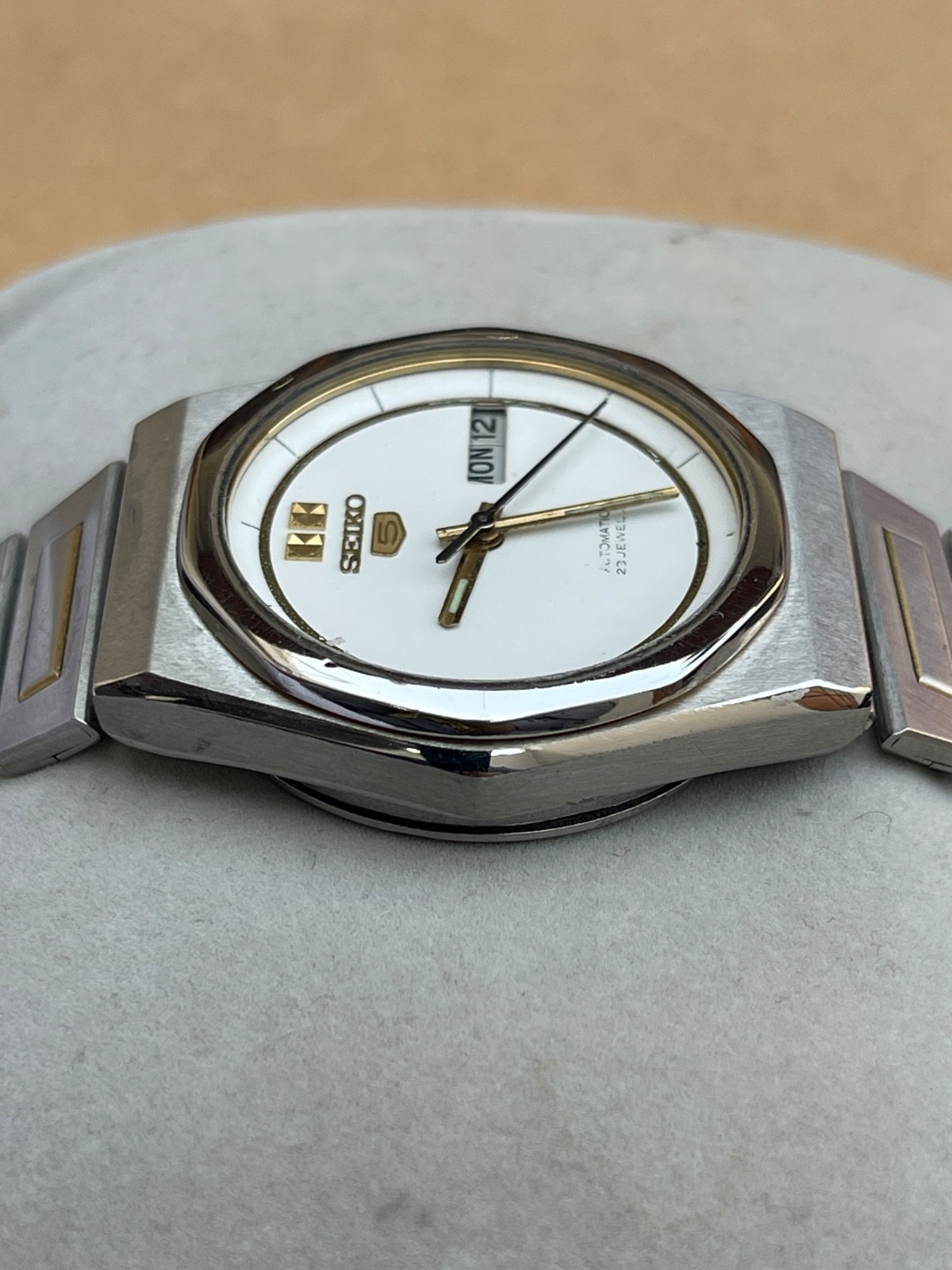 Seiko 5 6309 Vintage Automatic Day-Date 23 Jewels Japan Men’s Watch