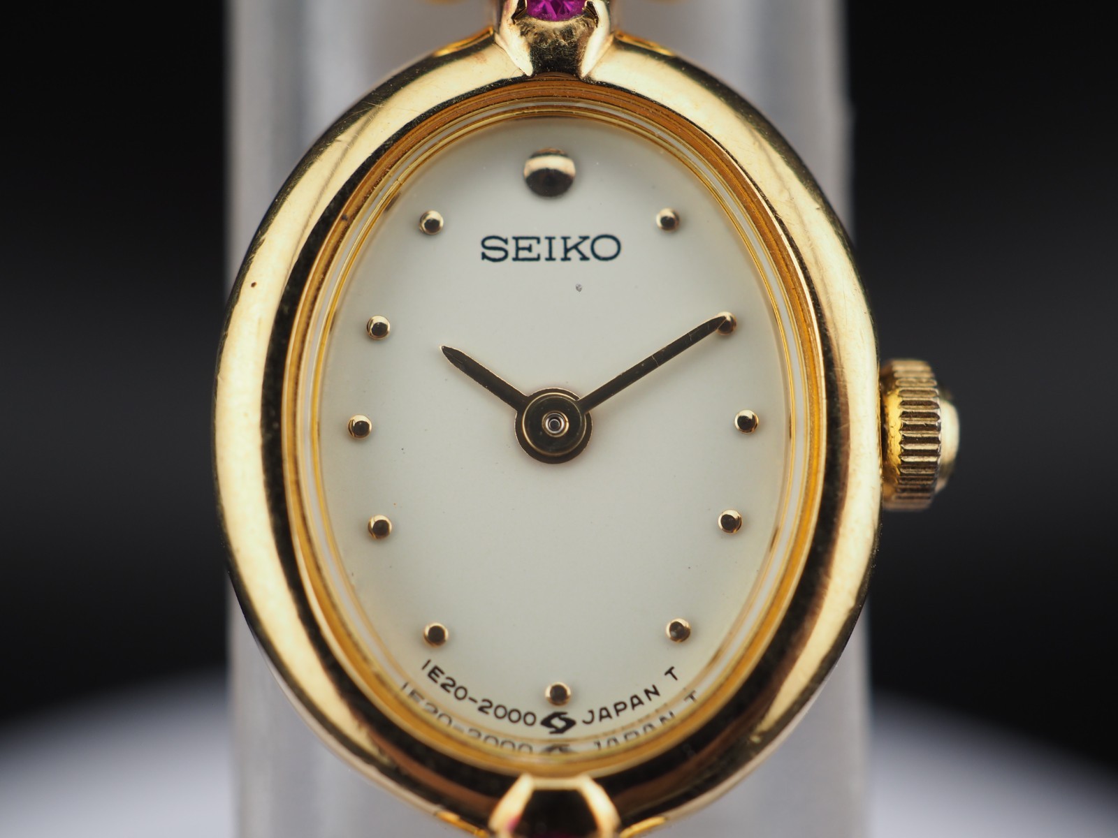 “Vintage 1988 NEAR MINT Seiko Tissé 1E20-6140 White Quartz Mens Watch JAPAN”
