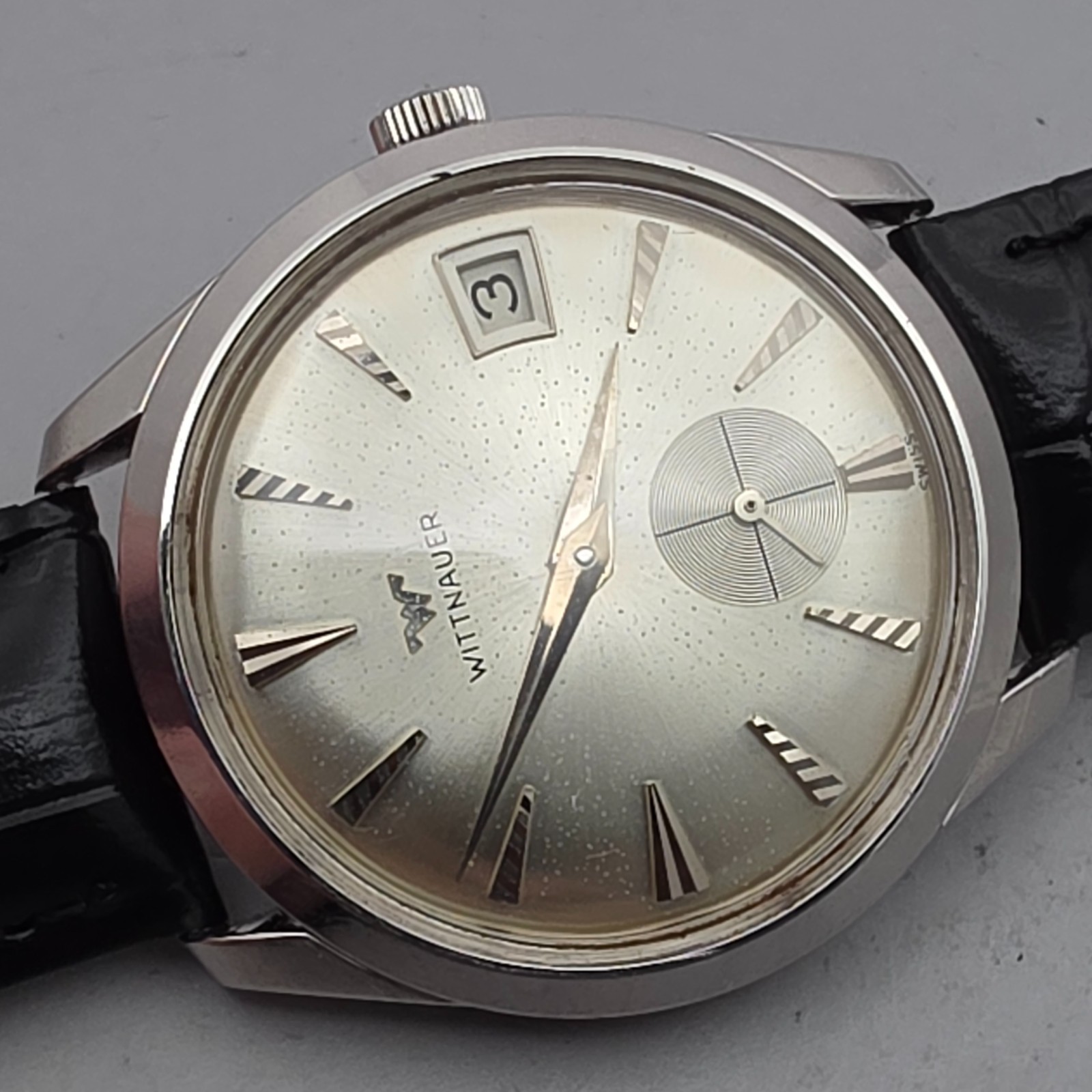 Vintage WITTNAUER men’s manual wind watch Ref:6300 Date rare dial swiss 1960s