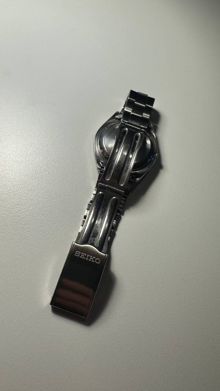 Vintage Seiko 5 7S26-0060 White Dial Automatic 37mm Watch Japan
