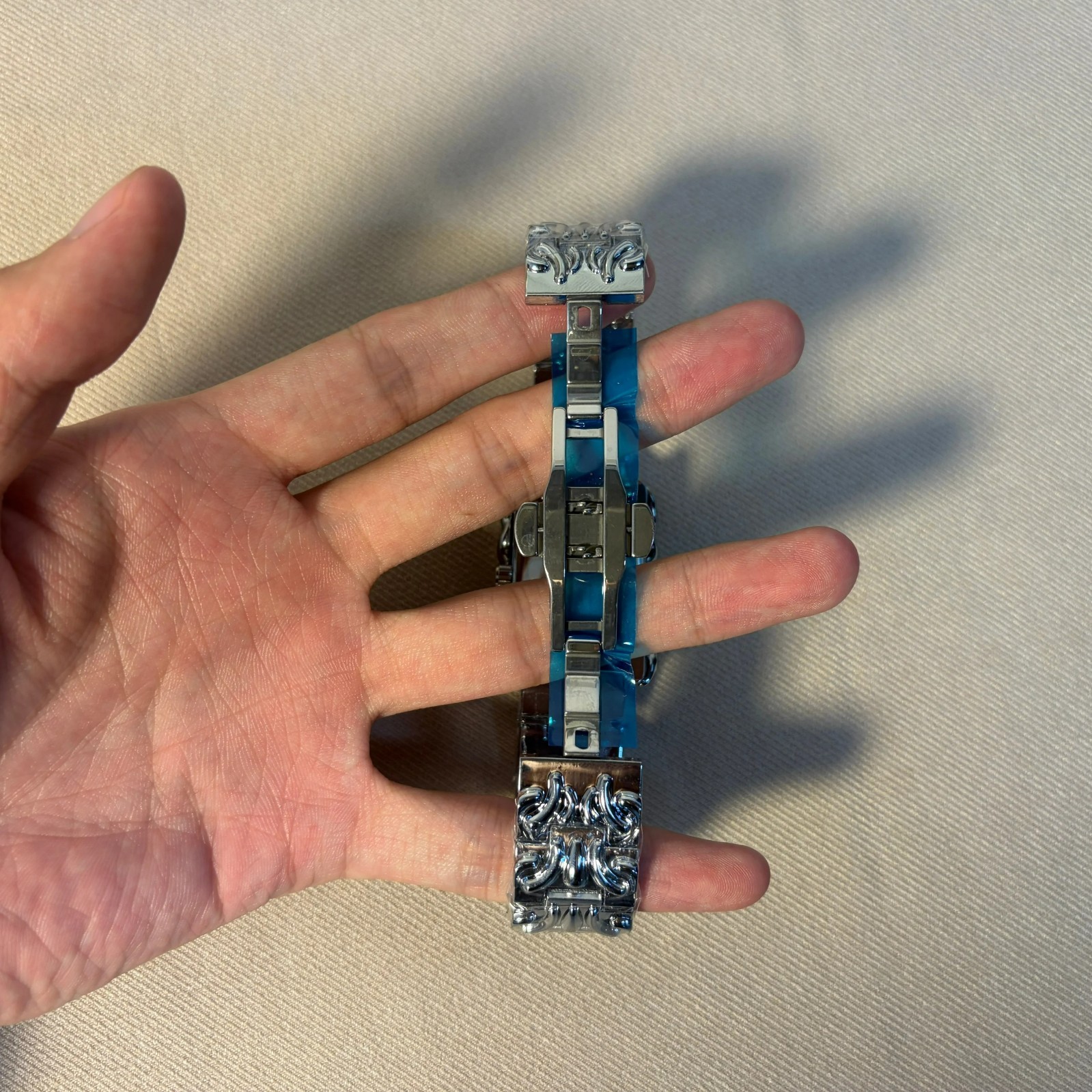 Silver Chrome Alabaster Punk Style Watch With Detailed Incisions, in Steel