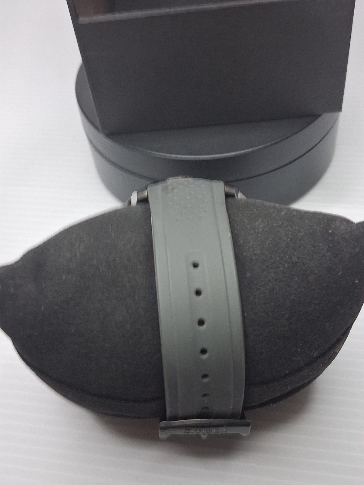 Citizens Eco Drive Men’s Watch With box and booklet rubber silicone