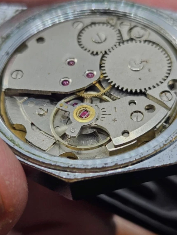 Vintage 1970s Men’s Supervernos 21 cal.FE 140-1B 18 Jewels Date 36mm Watch