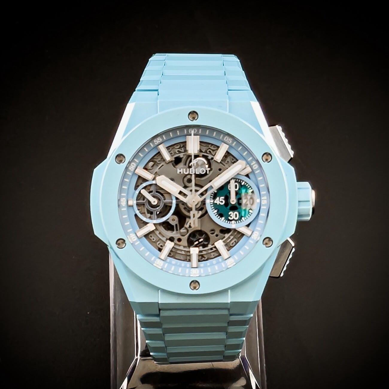 Hublot Big Bang Integrated Sky Blue Ceramic – Limited Edition 451.EX.5120.EX
