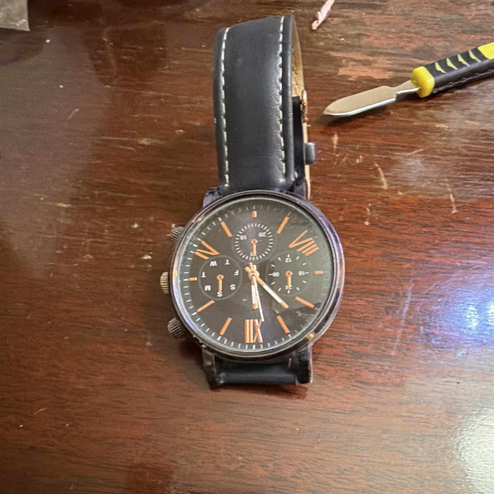 Quartz Analog Chronograph Watch Black Dial Roman/Stick Indexes Leather Strap
