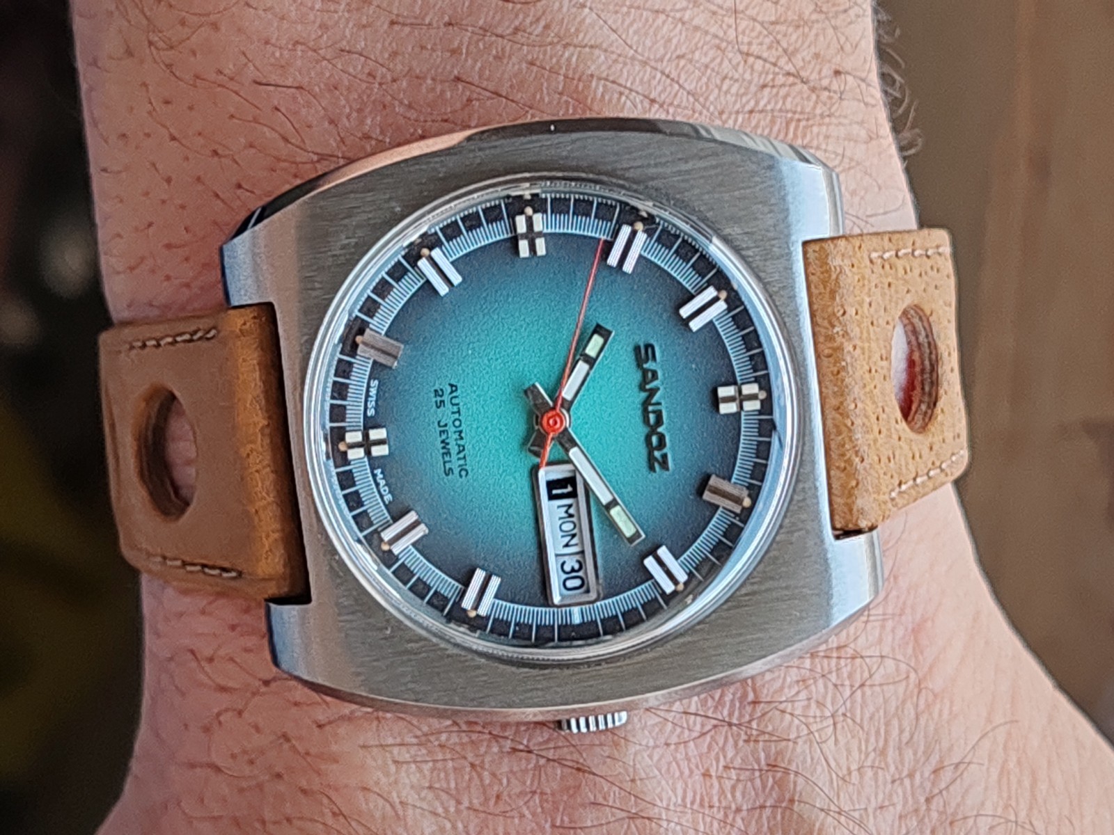Sandoz Automatic 1746Z-84-8 Teal Gradient Dial Vintage 1970s
