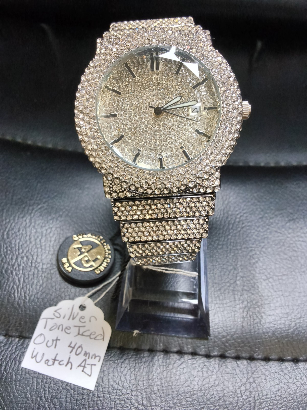AJ Silver Tone Iced Out Quartz Watch 40mm Crystal Dial Date Men’s NewPrice:…