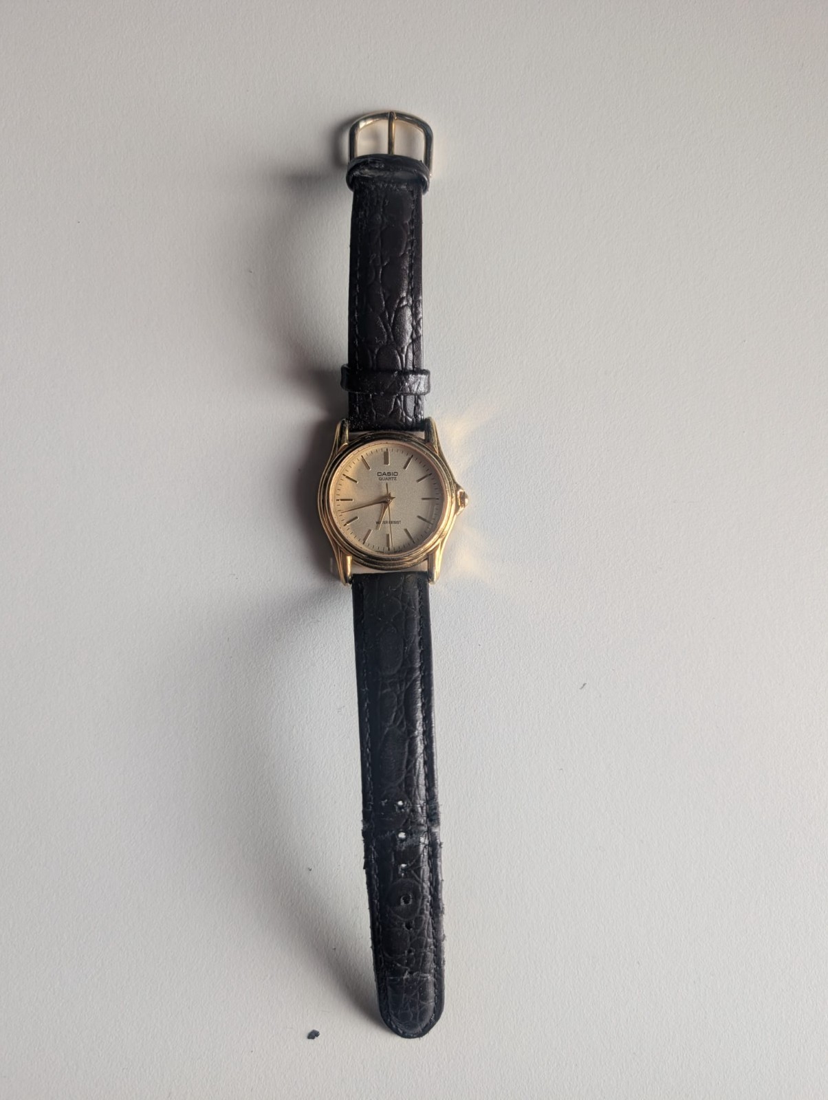Casio MTP-1096 – Gold Tone with Dark Brown Straps