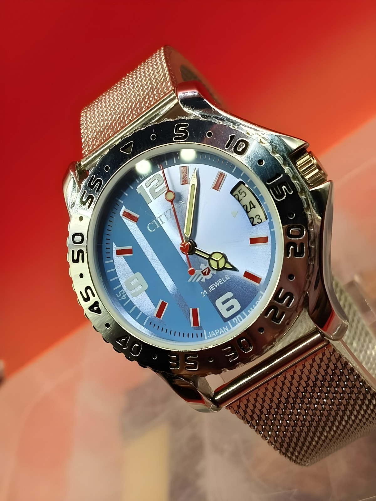 Automatic 8200 21Jewels Restored White Dial Blue Day/Date Mens Watch Vintage 67
