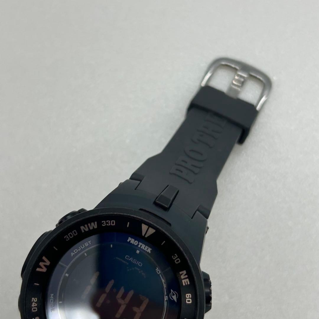 CASIO PRO TREK PRG 330 1JF Watch
