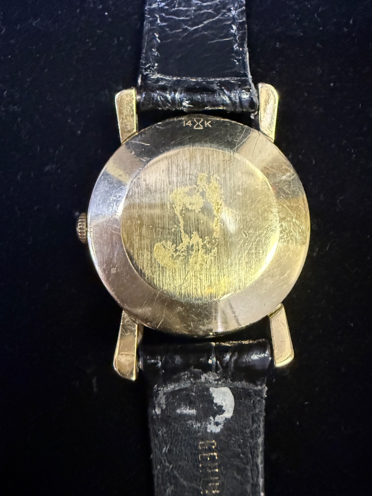 Vintage DOXA 14K Solid Gold Men’s Dress Watch – Classic Elegance & Swiss