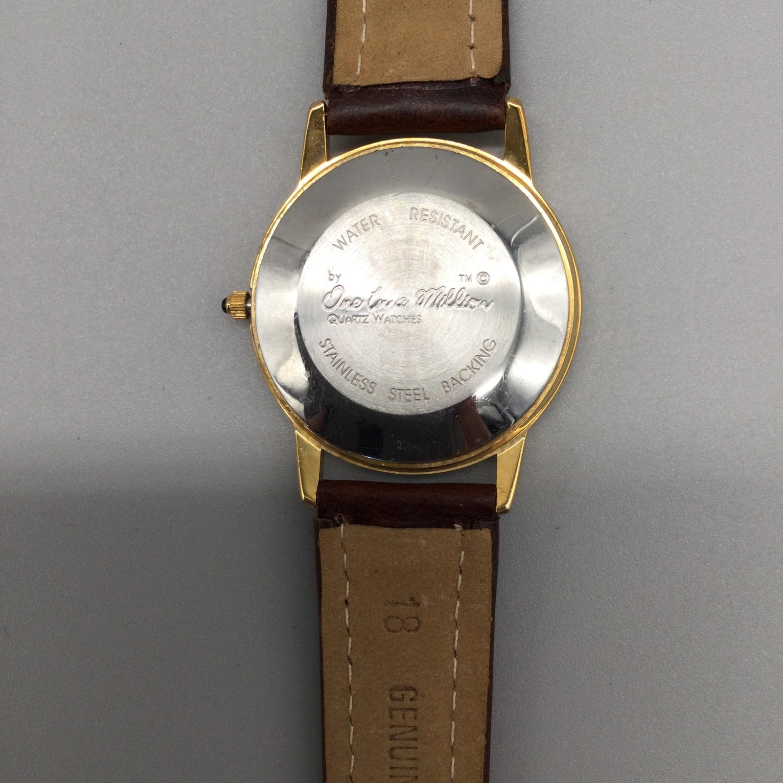 One In A Million Mens Watch 34mm Don’t Look Back Gold Tone Leather New Battery