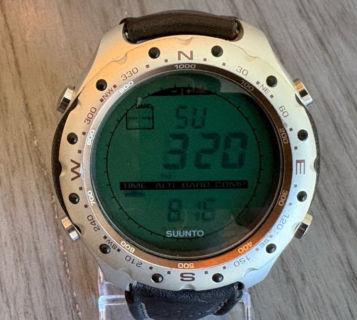 SUUNTO X-LANDER Watch (New Battery)