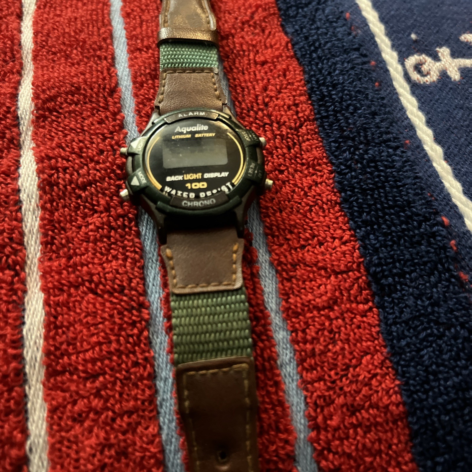 Vintage Mens Aqualite Chrono WR 100 ft Back Light Brown