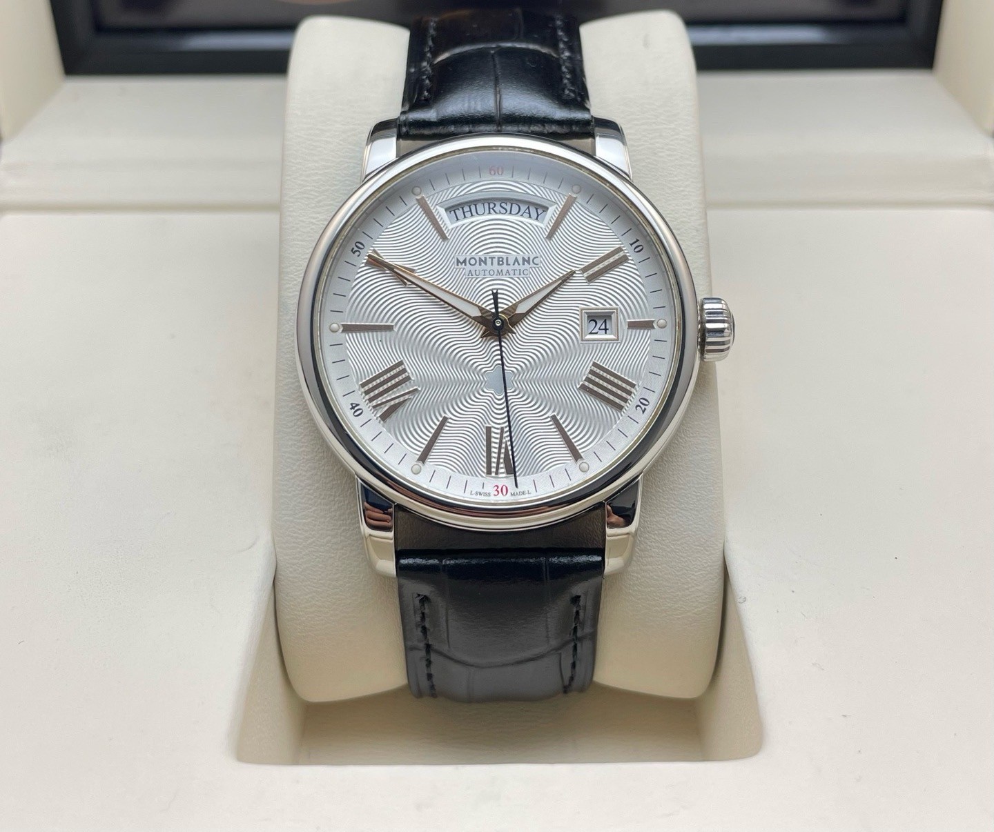 Montblanc White Roman Dial 4810 Men’s Watch U0114853 Automatic 40.5mm Day Date
