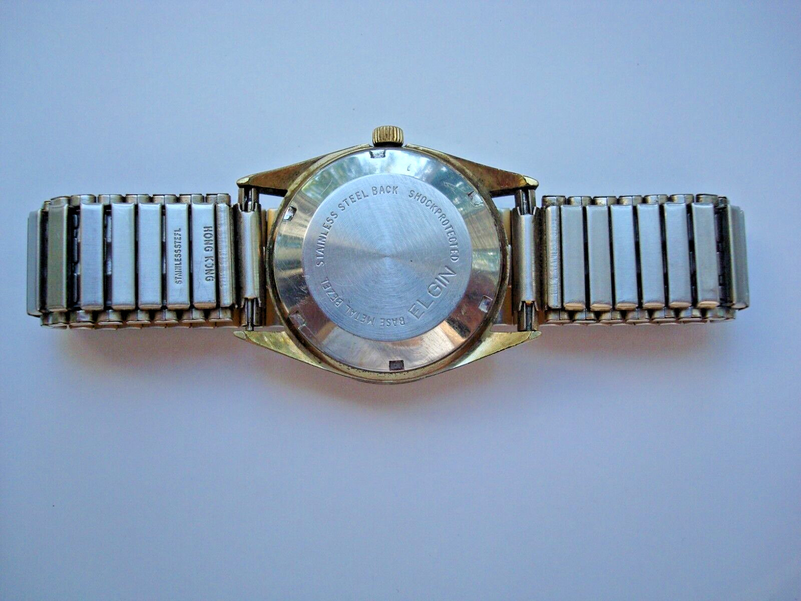 Elgin 909 Men’s Automatic Watch 17 Jewels Fluted Bezel Day Date Quick Set Runs