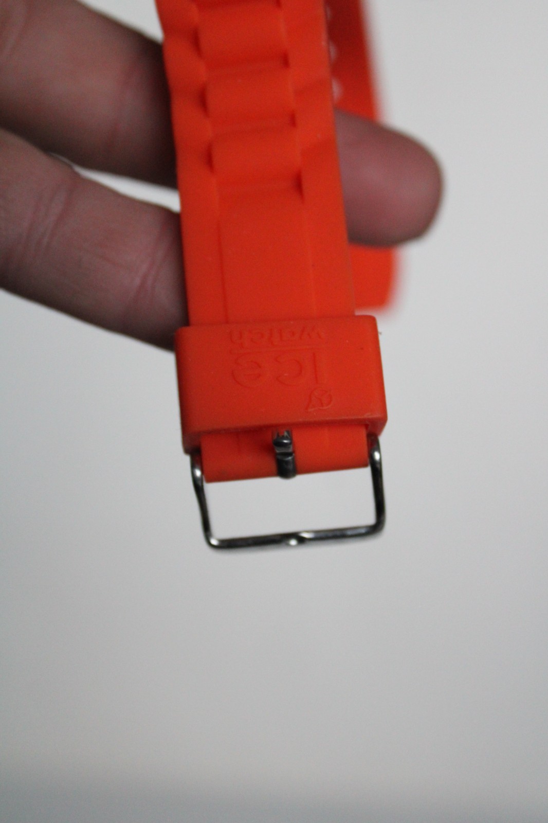 Ice-Watch Unisex Adults Orange Silicone Watch, SI.OE.U.S.09 (NEW)