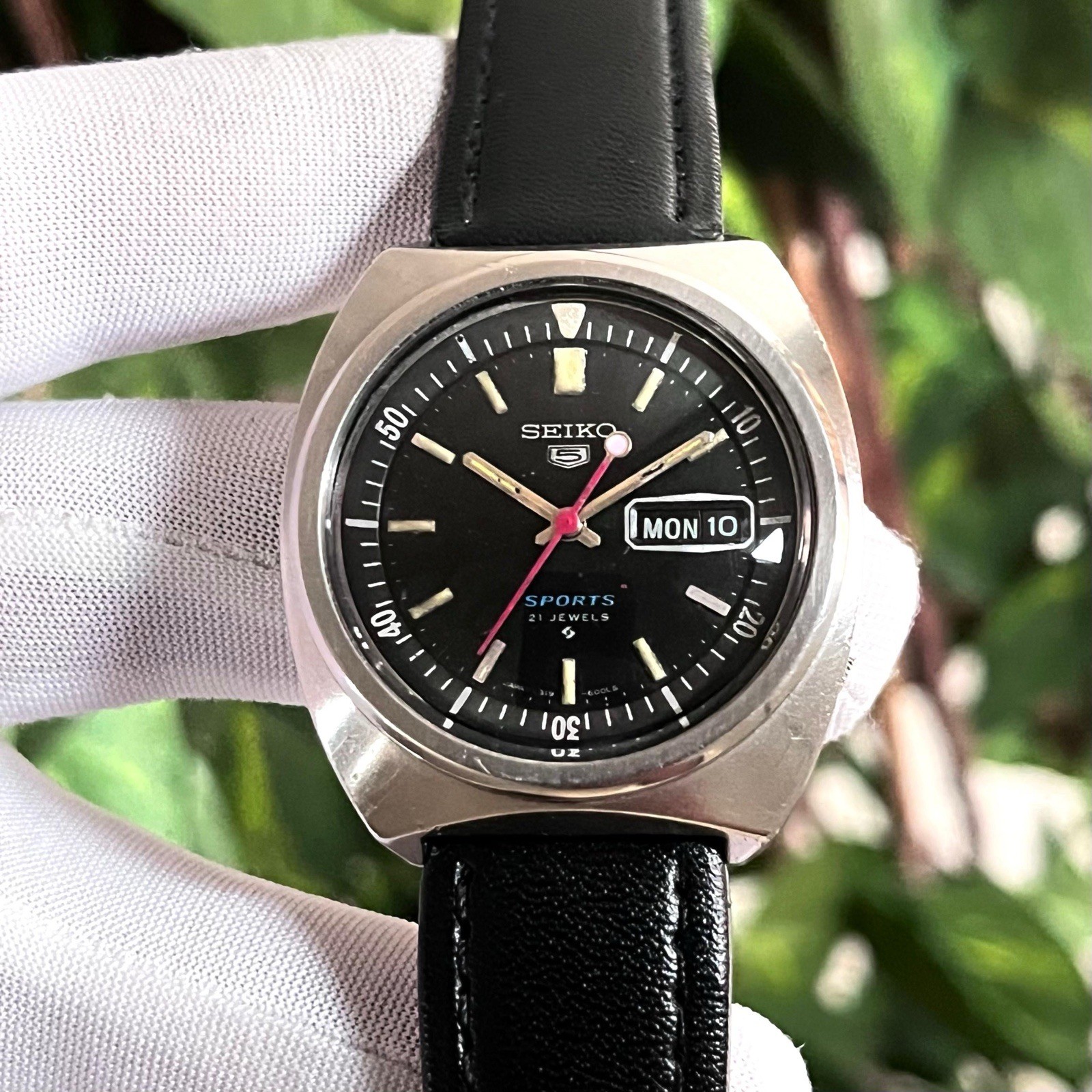 Vintage Seiko 5 Sports Diver Rotating Inner Ring Automatic Japan Watch 6319-6000