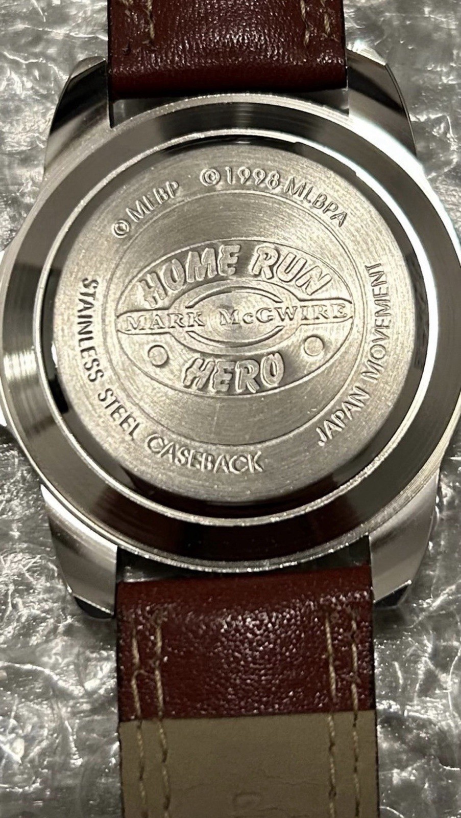 Mark McGwire Home Run Hero 1998 Quartz Analog 39mm Silver Case Brown Strap