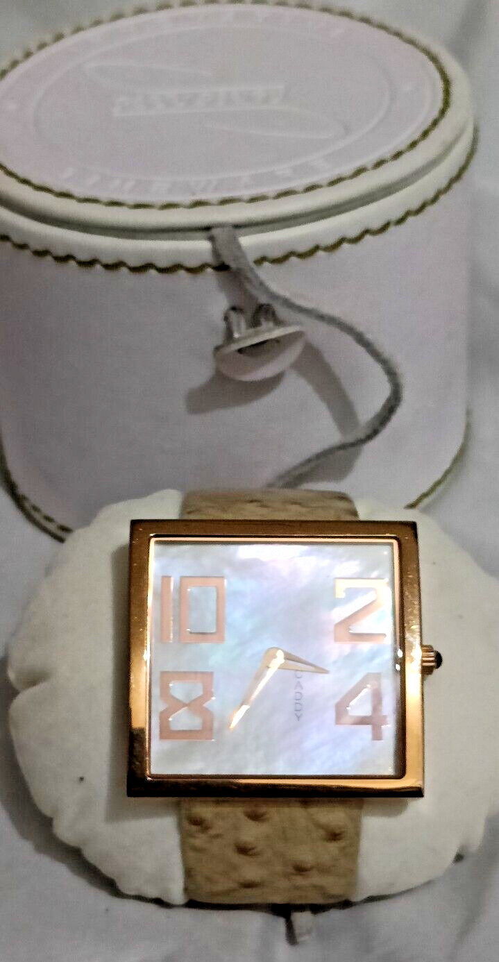 Rare Vintage CADDY DESIGN Australia Ladies Square Leather Watch – VGC/Working